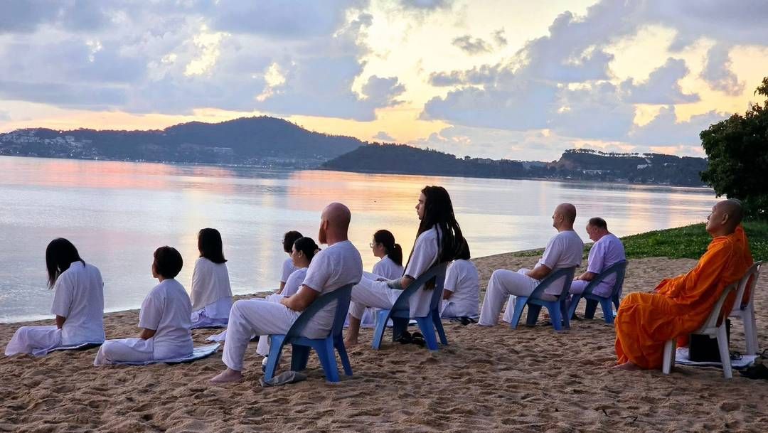 ศูนย์ปฏิบัติธรรมนานาชาติสมุยจัดรีทรีตชาวต่างชาติครั้งที่ 78 ผู้ร่วมปฏิบัติเข้าถึงความสงบและความสว่างภายใน