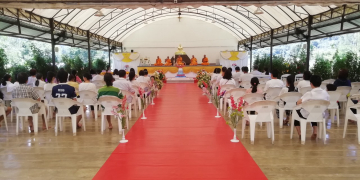 ศูนย์ปฏิบัติธรรมนานาชาติเบตง จัดพิธีทอดผ้าป่า
