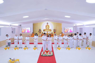 วัดพระธรรมกายจอร์เจีย จัดงานบุญบูชาข้าวพระ