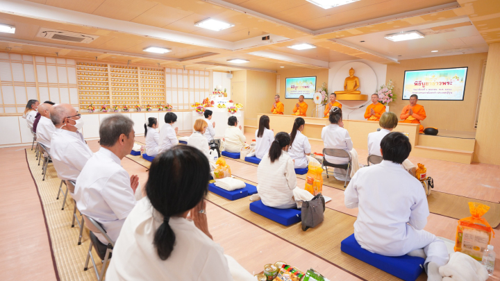 วัดพระธรรมกายโอซาก้า จัดงานบุญบูชาข้าวพระ