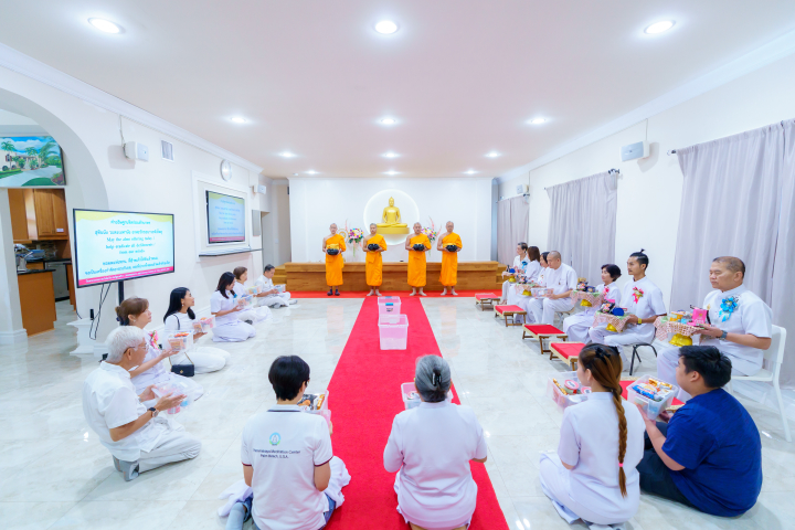วัดพระธรรมกายปาล์มบีช จัดงานบุญวันอาทิตย์
