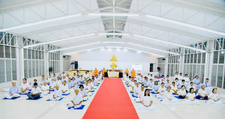 ศูนย์ส่งเสริมศีลธรรม จ.นครสวรรค์ จัดปฏิบัติธรรมธุดงค์แก้วหยุดใจให้ใส ใจเป็นสุข