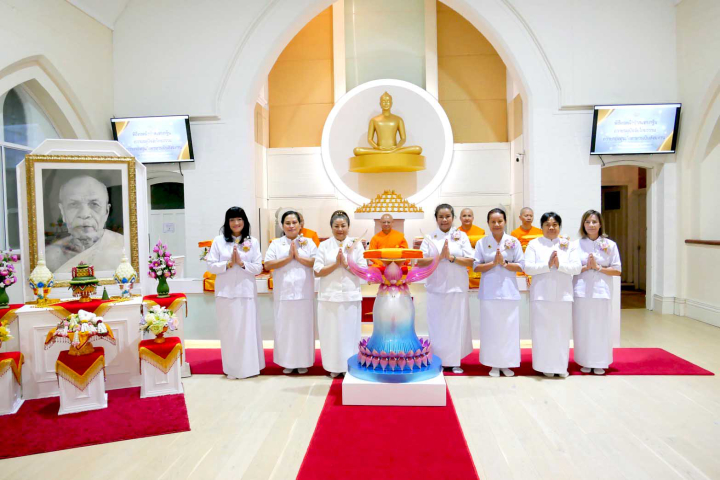 วัดพระธรรมกายแมนเชสเตอร์ จัดงานบุญบูชาข้าวพระ