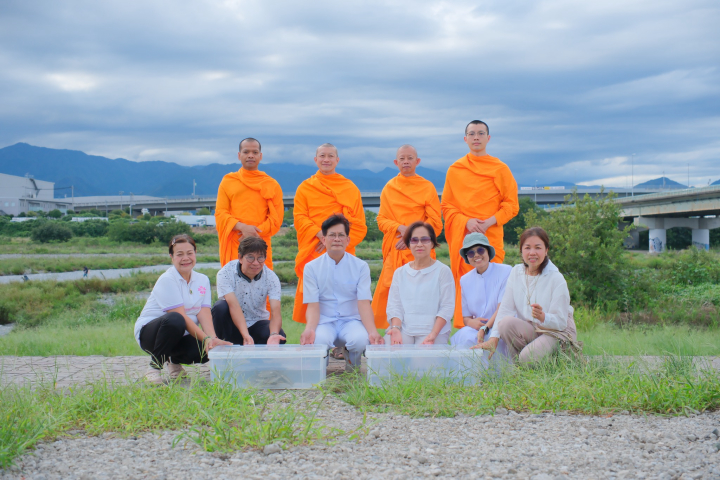 วัดพระธรรมกายคานากาว่า จัดพิธีบุพเปตพลี