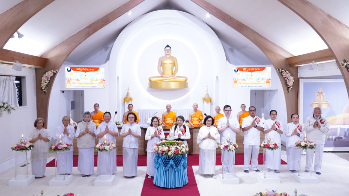 วัดพระธรรมกายซีแอตเติล  จัดงานบุญบูชาข้าวพระ
