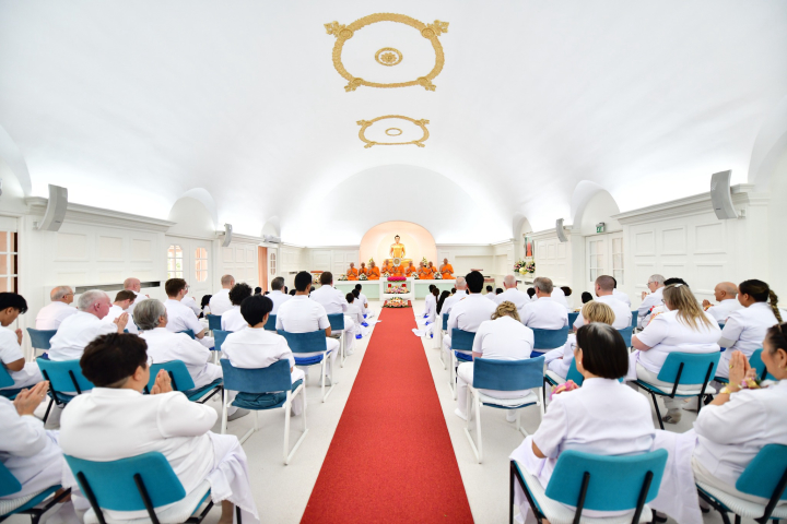 วัดพระธรรมกายคอร์ซัวร์ จัดงานบุญพิธีทอดกฐินสามัคคี