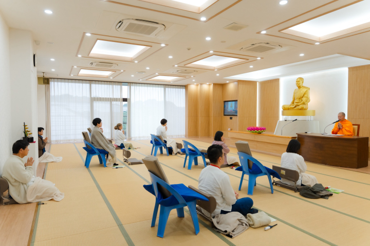 วัดป่าธรรมกายนานาชาติโทชิหงิ จัดปฏิบัติธรรมสุดสัปดาห์ รุ่นที่ 131 รุ่นผู้บริหาร