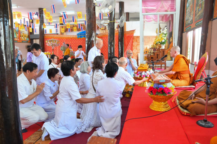 พิธีทอดกฐินสามัคคีทั่วไทย 30,000 วัด ณ วัดน้ำฉ่า จ.ฉะเชิงเทรา