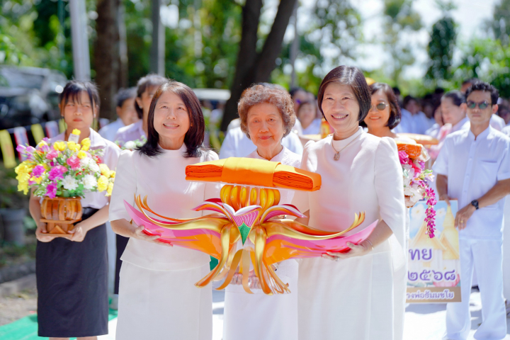 ศูนย์ปฏิบัติธรรมจังหวัดบุรีรัมย์ จัดพิธีทอดกฐินสร้างศาลาปฏิบัติธรรม