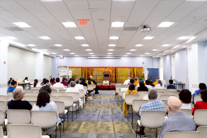 วัดพระธรรมกายปาล์มบีช เข้าร่วมกิจกรรมเสวนาและแลกเปลี่ยนความรู้ด้านการฝึกสมาธิ