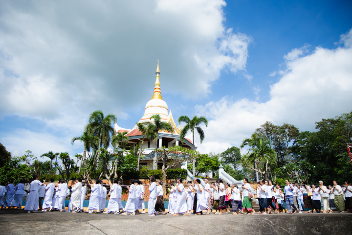 วัดถ้ำผาบิ้ง จัดพิธีถวายพระบรมสารีริกธาตุและประดิษฐาน ณ เจดีย์พิพิธภัณฑ์หลวงปู่หลุย จนฺทสาโร