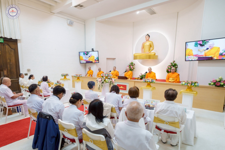 วัดพระธรรมกายแคลิฟอร์เนีย จัดงานบุญวันขึ้นปีใหม่ และพิธีทอดผ้าป่าชำระหนี้สงฆ์