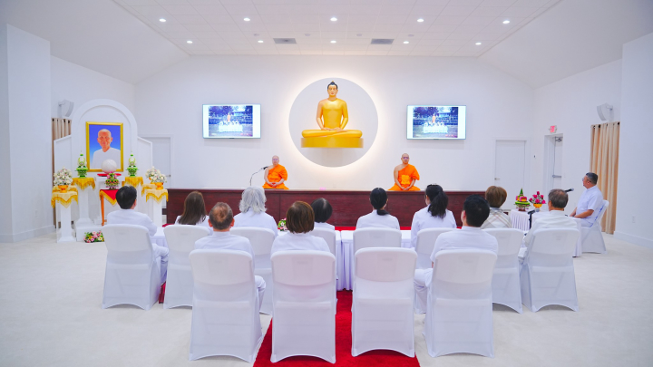 วัดพระธรรมกายเทนเนสซี จัดงานบุญ 117 ปี วันคล้ายวันเกิดของคุณยายอาจารย์