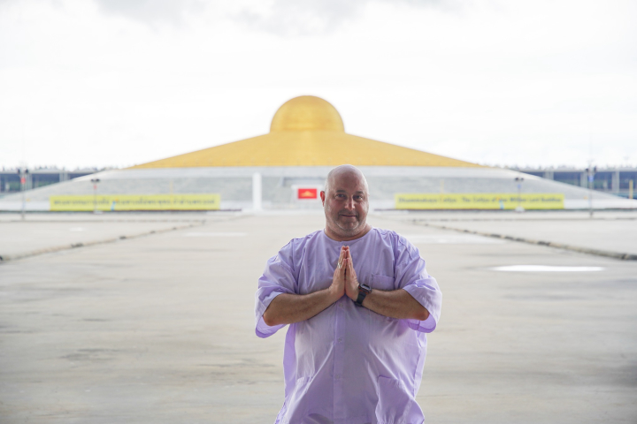 ชาวนิวซีแลนด์ เดินทางมาเยี่ยมชมวัดพระธรรมกาย