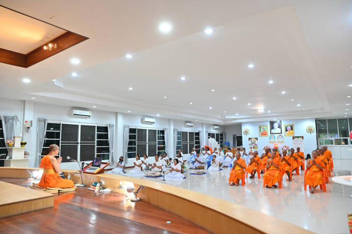 ศูนย์ปฏิบัติธรรมพนมสารคาม จัดโครงการปฏิบัติธรรมประจำสัปดาห์