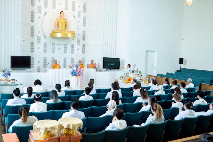 วัดพระธรรมกายเมลเบิร์น จัดงานบุญบูชาข้าวพระ