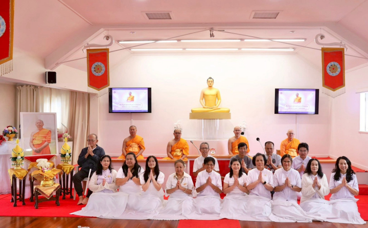วัดพระธรรมกายโอ๊คแลนด์ จัดพิธีเจริญพระพุทธมนต์และถวายไทยธรรม เนื่องในวาระ 9 กุมภาพันธ์