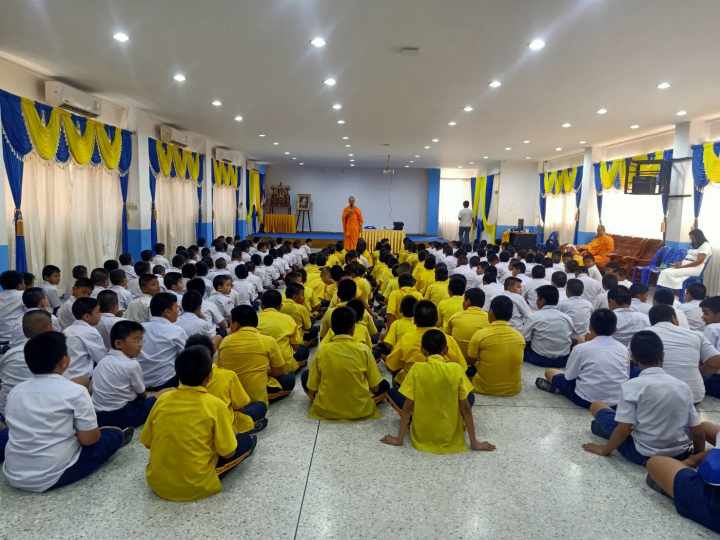 บรรยากาศชวนบวชสามเณรภาคฤดูร้อน จังหวัดระนอง