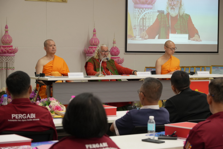 The seminar on “Multinational Collaboration to Cultivate Character, Moral Values, and Wisdom for Peaceful and Sustainable Societies”