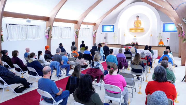 วัดพระธรรมกายซีแอตเติล จัดกิจกรรม Full Moon Meditation