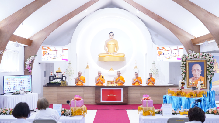 วัดพระธรรมกายซีแอตเติล จัดงานบุญวันอาทิตย์ 