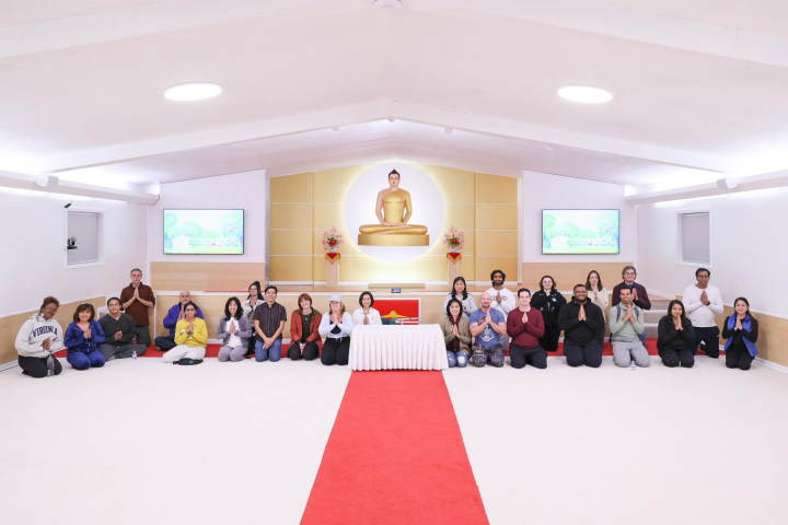 วัดพระธรรมกายจอร์เจีย จัดกิจกรรมนั่งสมาธิสำหรับชาวท้องถิ่น