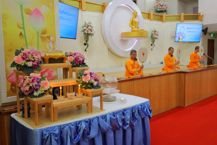 วัดพระธรรมกายแคนซัส จัดกิจกรรมงานบุญวันอาทิตย์