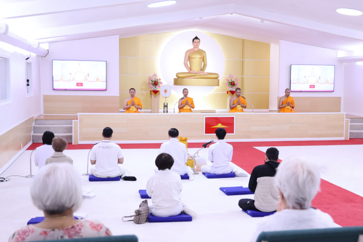 วัดพระธรรมกายจอร์เจีย จัดงานบุญวันอาทิตย์