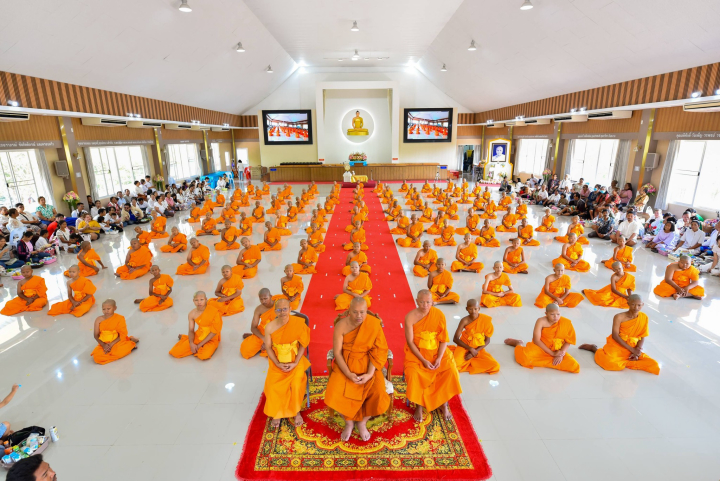 ศูนย์ปฏิบัติธรรมพนมสารคาม จัดพิธีขอขมา และพิธีบรรพชา สามเณรภาคฤดูร้อน
