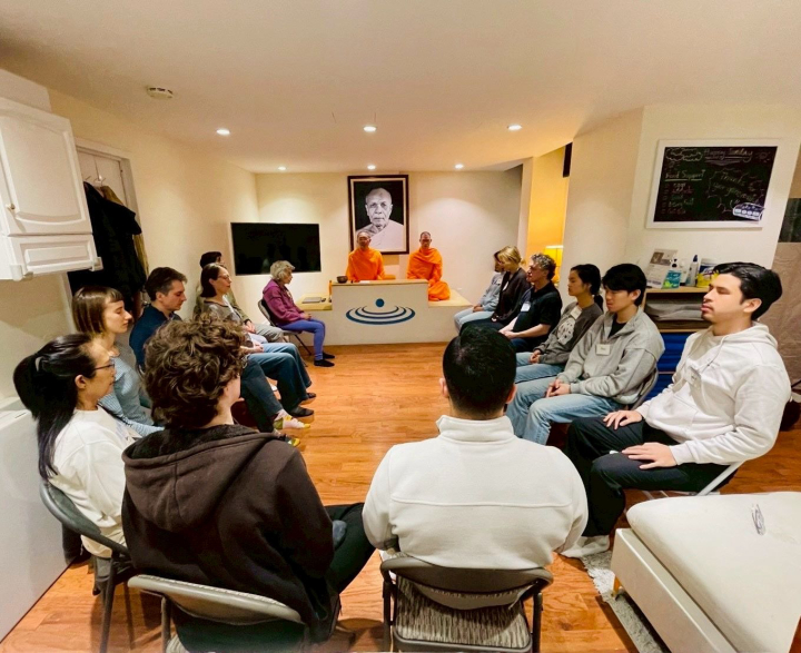 วัดมัชฌิมารามนิวยอร์ก จัดกิจกรรมฝึกสมาธิให้กับชาวท้องถิ่น