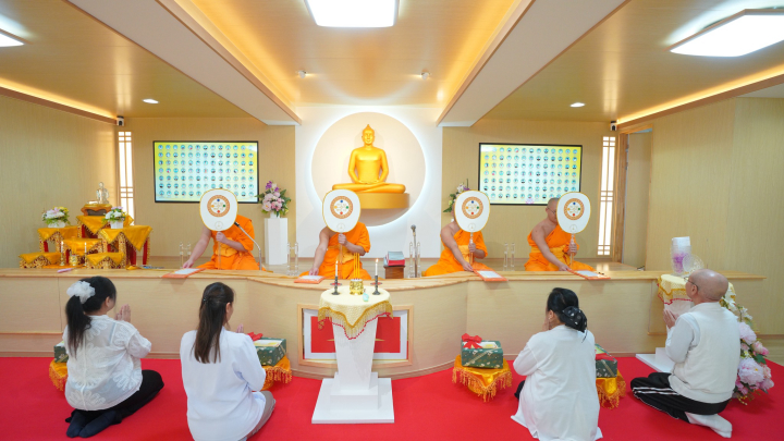 วัดพระธรรมกายโอซาก้า จัดพิธีบุพเปตพลี