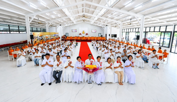 ศูนย์ปฏิบัติธรรมเบญจธรรม ปทุมธานี จัดพิธีทอดผ้าป่าเพื่อสร้างศาสนทายาท
