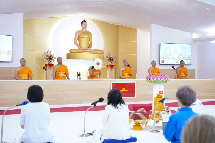 วัดพระธรรมกายจอร์เจีย จัดงานบุญวันอาทิตย์