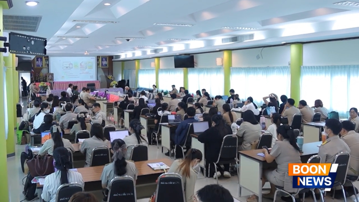 ชมรมพุทธศาสตร์สากล ร่วมกับ สำนักงานเขตพื้นที่การศึกษาประถมศึกษาจันทบุรี เขต 1 จัดพิธีมอบสื่อนวัตกรรม “สมุดบันทึกความดี 3to1”