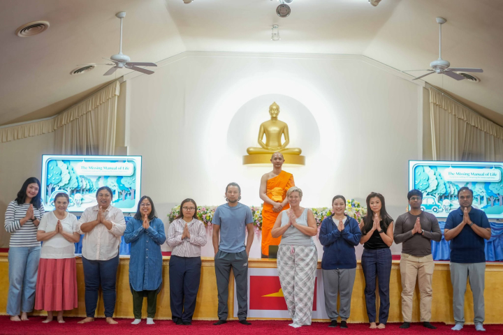 คลาสพระพุทธศาสนา ณ วัดพระธรรมกายเท็กซัส