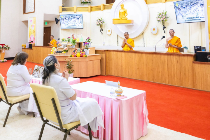 วัดพระธรรมกายแคนซัส จัดงานบุญบูชาข้าวพระ 