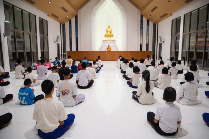 นักเรียนโรงเรียนบ้านสูบ เข้าค่ายพัฒนาคุณธรรม จริยธรรม ณ ศูนย์ปฏิบัติธรรมแก้วเมืองเลย