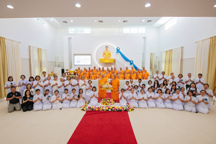 วัดพระธรรมกายฟลอริดา จัดพิธีบรรจุพระบรมสารีริกธาตุ