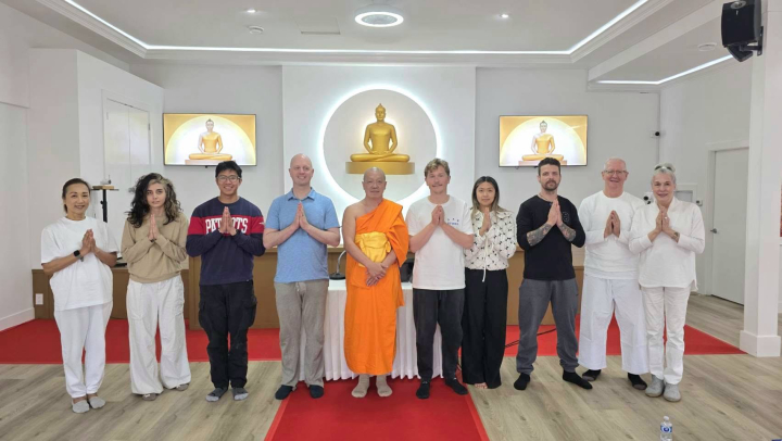 วัดพระธรรมกายแวนคูเวอร์ จัดกิจกรรม One day Retreat