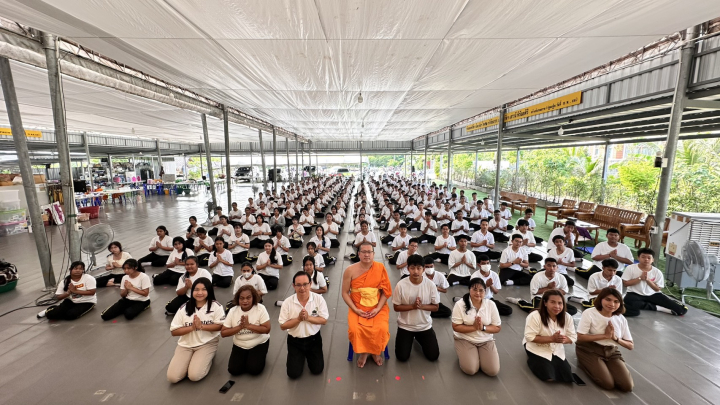 โรงเรียนคณะราษฎรบำรุง ร่วมกับศูนย์ปฏิบัติธรรมและอบรมเยาวชน จ.ยะลา จัดค่ายคุณธรรม จริยธรรม