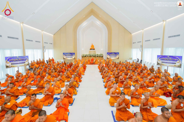 โครงการปฏิบัติธรรมเจริญสมาธิภาวนาพระสังฆาธิการ จังหวัดสุพรรณบุรี ณ ศูนย์ปฏิบัติธรรมพระมงคลเทพมุนี