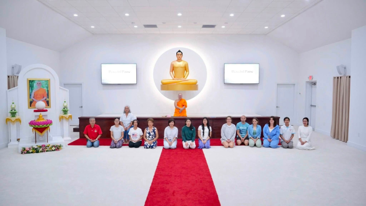 วัดพระธรรมกายเทนเนสซี จัดคลาสสอนสมาธิเบื้องต้น