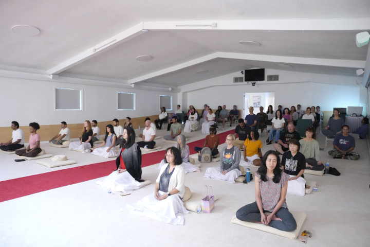 วัดพระธรรมกายจอร์เจีย จัดกิจกรรมนั่งสมาธิสำหรับชาวท้องถิ่น
