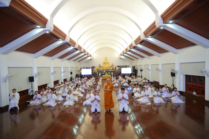 ชมรมพุทธศาสตร์สากล จัดสัมมนาและปฏิบัติธรรมแก่คณะครูพื้นที่กรุงเทพมหานคร