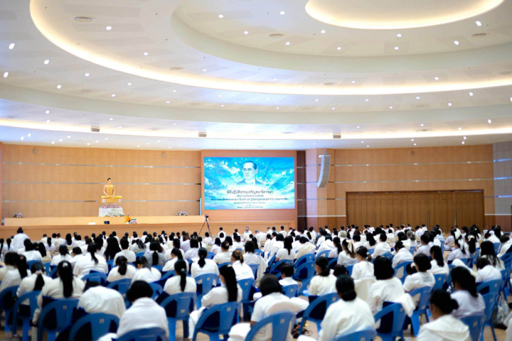ชมรมพุทธศาสตร์สากล จัดโครงปฏิบัติธรรมครูฟื้นฟูศีลธรรมโลก รุ่นที่ 6 