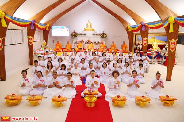 วัดพระธรรมกายซีแอตเติลประเทศสหรัฐอเมริกาจัดพิธีบูชาข้าวพระเดือนตุลาคม