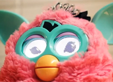 เฟอร์บี้ ตุ๊กตาเฟอร์บี้ (Furby) เพื่อนแก้เหงาของคนยุคนี้