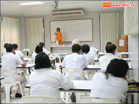 เปิดรับสมัครนักเรียนธรรมศึกษา ประจำปีการศึกษา 2555