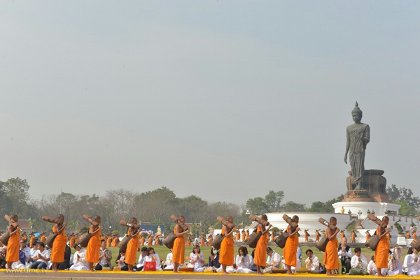 The Photo Collection of the 2014 Dhammachai Dhutanga on January 23rd, 2014