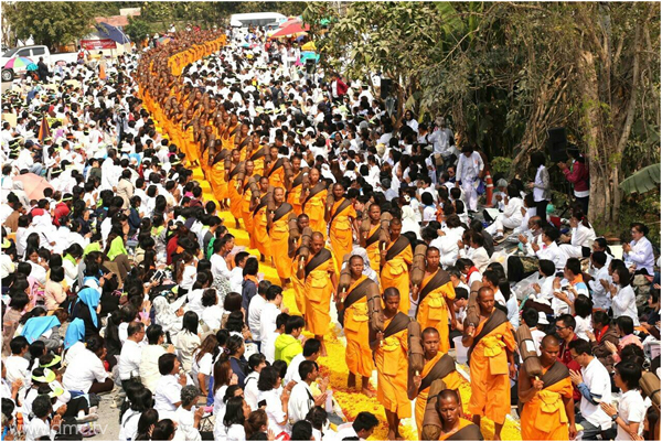 เกาะติดสถานการณ์ธุดงค์ธรรมชัยเส้นทางพระผู้ปราบมารวันที่ 25 มกราคม 2557